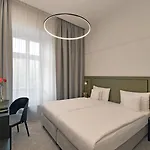 Herbal Hotel 3*