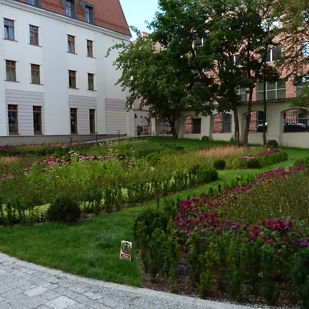 Herbal Hotel 3*