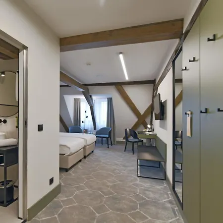 Herbal Hotel