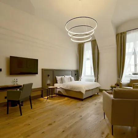 Herbal Hotel 3*